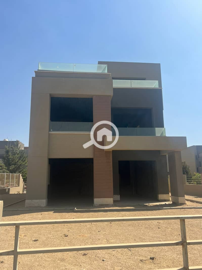 11 WhatsApp Image 2025-12-09 at 11.41. 45_a78ceac1. jpg