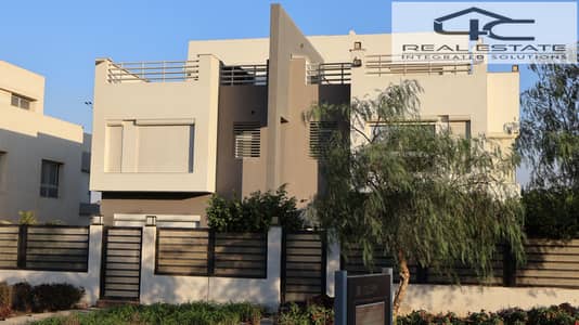 توين هاوس 4 غرف نوم للبيع في القاهرة الجديدة، القاهرة - IMG_4812. JPG