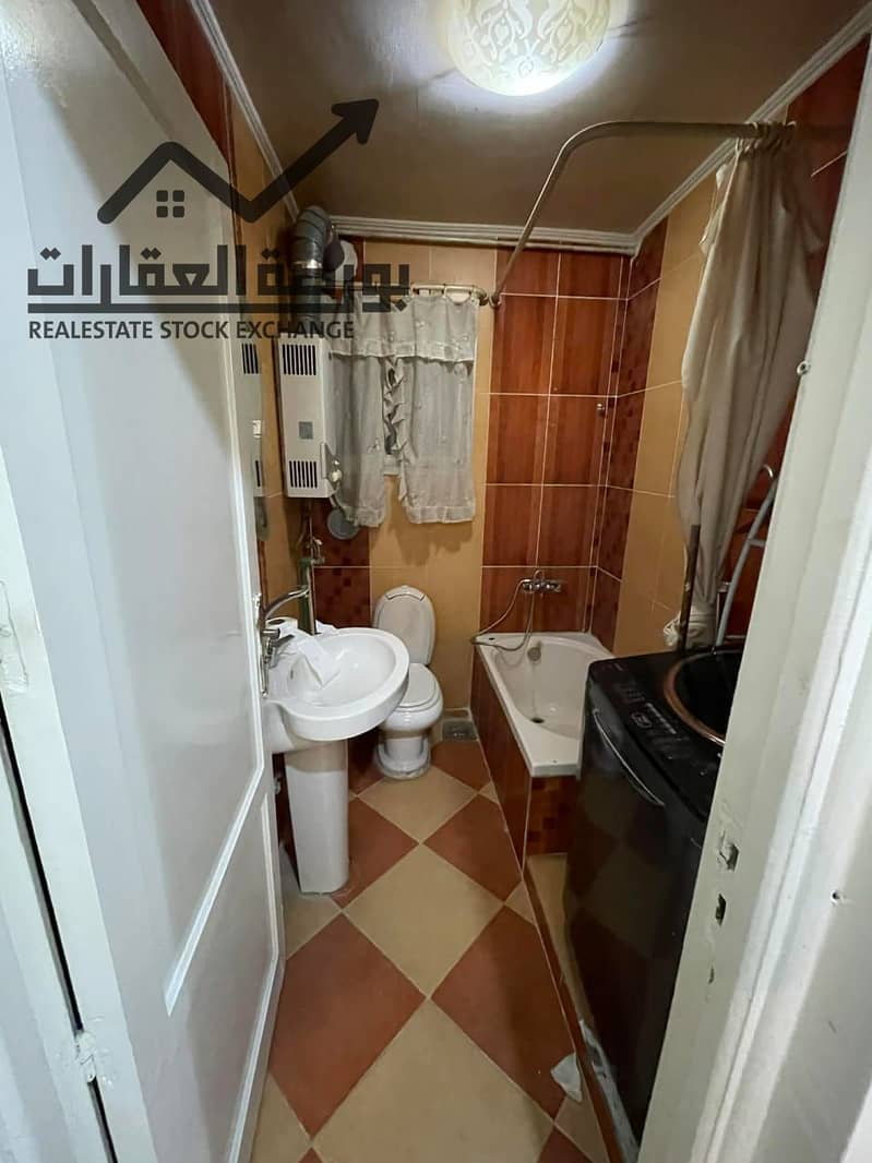 7 e2214cd2-f6c1-4c9f-9367-a2af8aff3a26. jpg