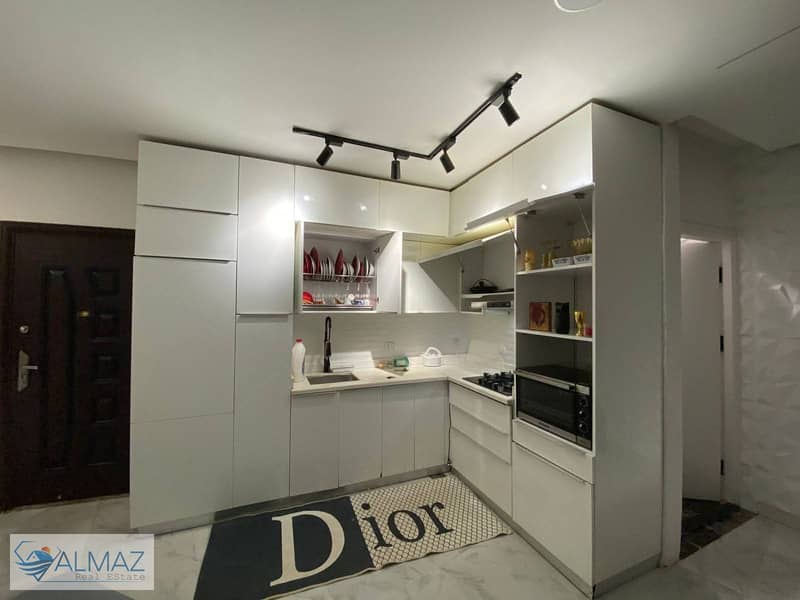 4 WhatsApp Image 2025-12-18 at 10.58. 01 AM (1). jpeg