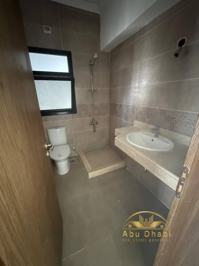 8 d45b99cd-84ad-4033-b169-b6501021a737. jpg