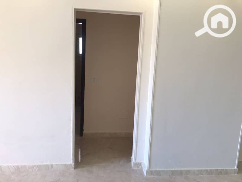 7 WhatsApp Image 2025-10-19 at 15.06. 02_4b4132bd. jpg