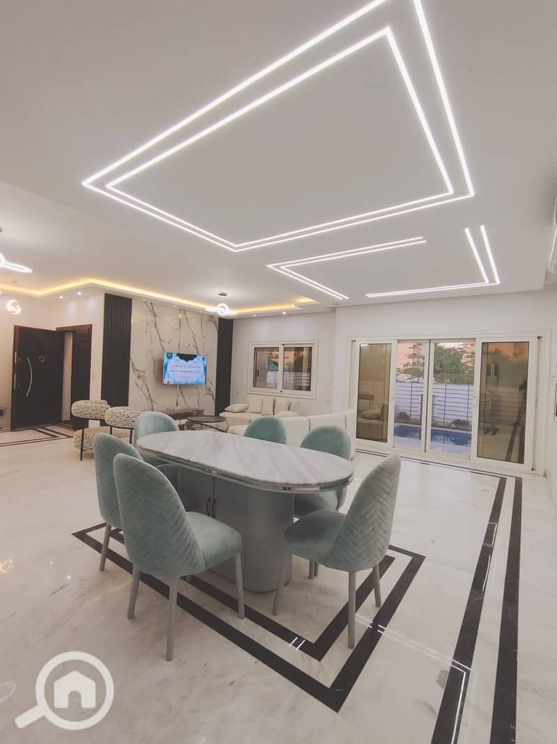 23 3370225b-69b3-4d33-956f-298c74e54ef6. jpeg