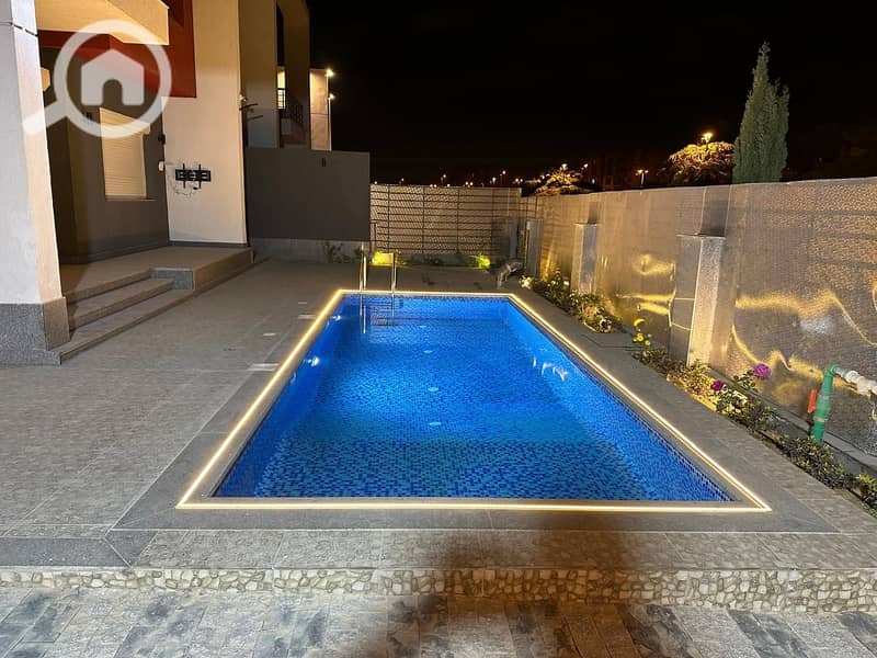 27 bbb732fb-f1cd-4d41-b73a-65caf0ff6cfe (1). jpg