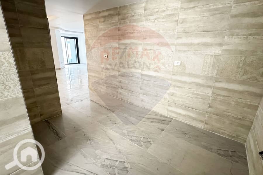 18 IMG-20250519-WA0052. jpg