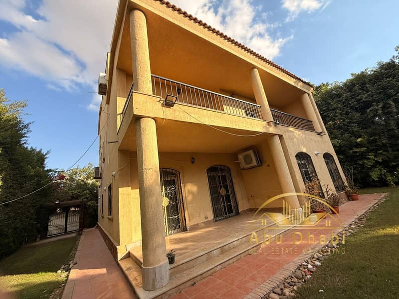 11 4a244b02-8cb9-4eaa-8d2e-68397ea646d3. jpg