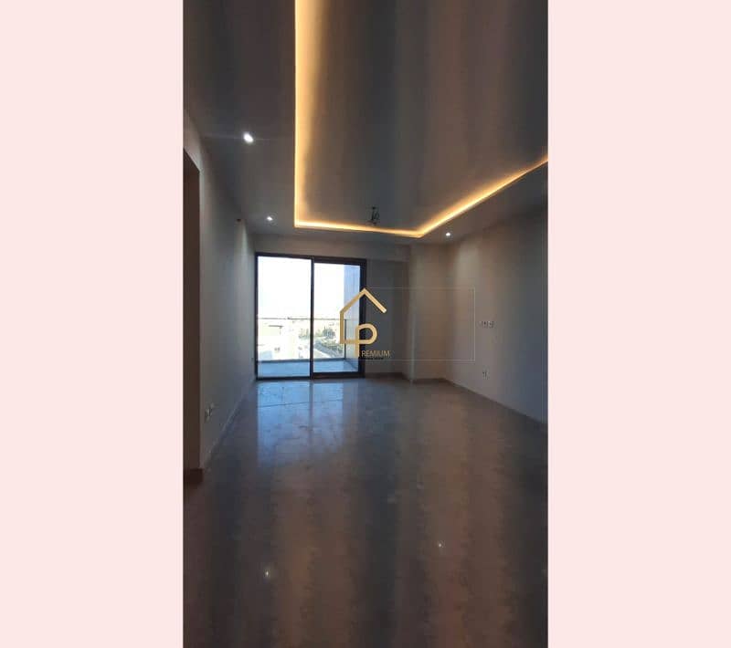 2 WhatsApp Image 2025-10-05 at 2.07. 59 PM. jpg