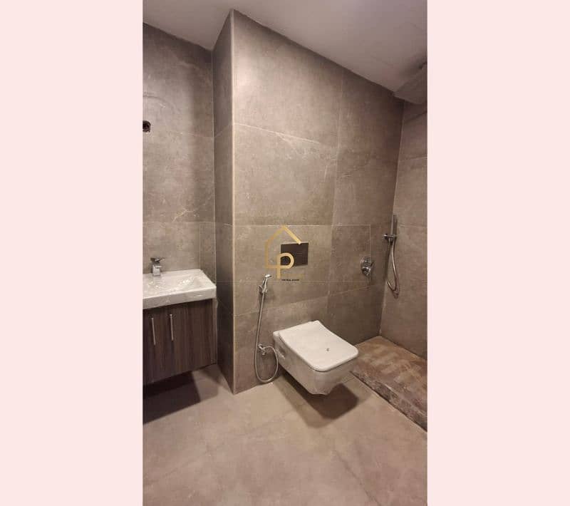 5 WhatsApp Image 2025-10-05 at 2.07. 57 PM. jpg