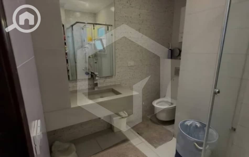 8 Zayed Regency 8. jpg