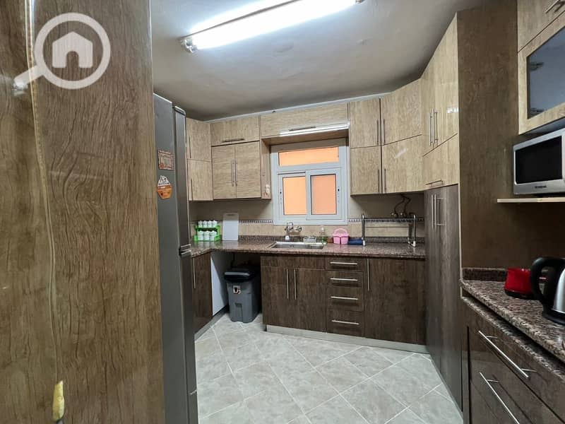 5 63c39569-3aed-4ad5-8ff0-ba30e24e1f34. jpg