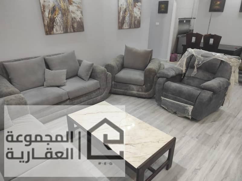 5 a849bfd3-17bd-4112-b43c-cd102d8411f0. jpg