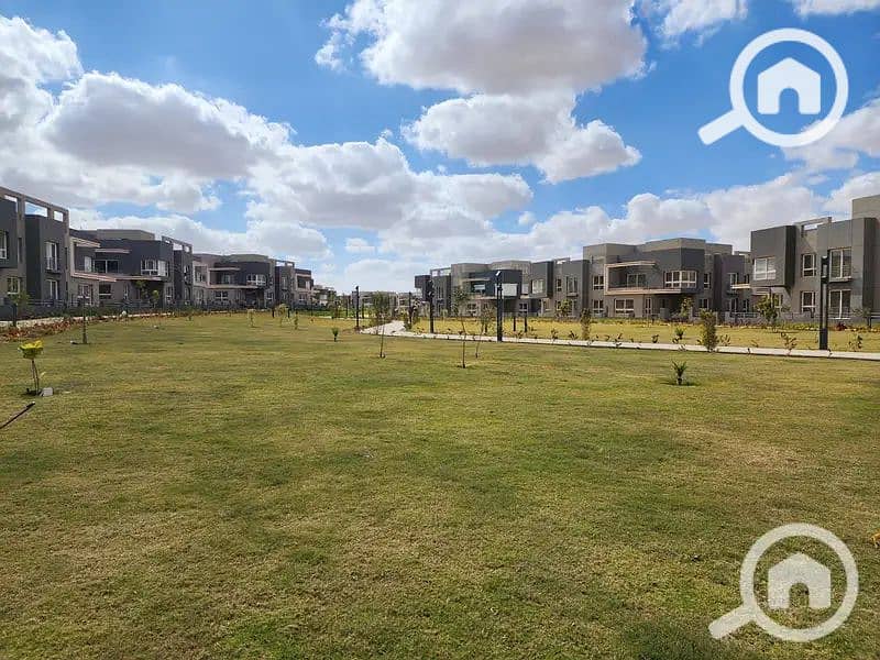 8 32569334-800x600. jpg