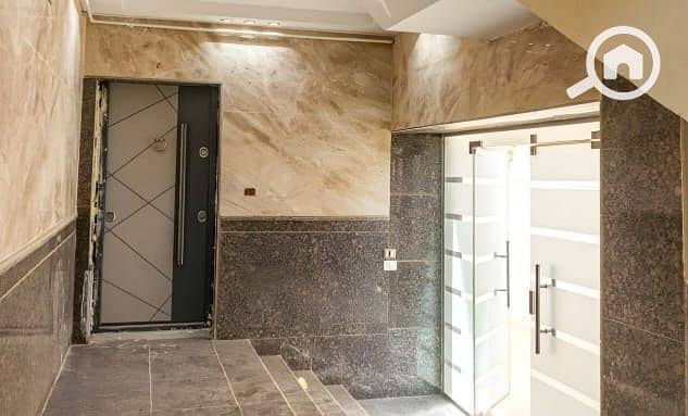 9 WhatsApp Image 2025-12-17 at 21.52. 02. jpeg