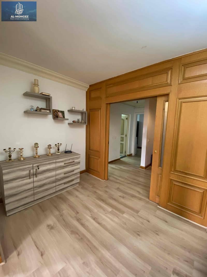 9 d943f30d-e642-487a-8e23-a67d761b9f38. jpg