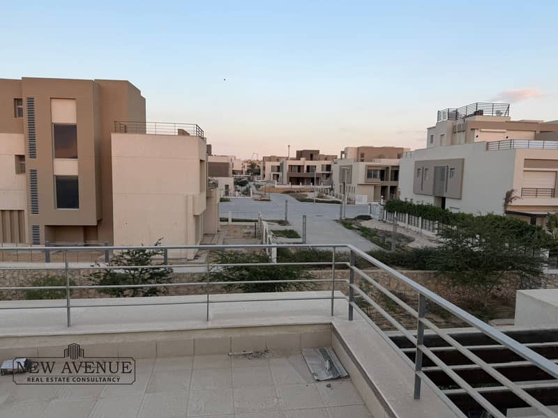 10 WhatsApp Image 2025-12-16 at 3.53. 51 PM. jpeg