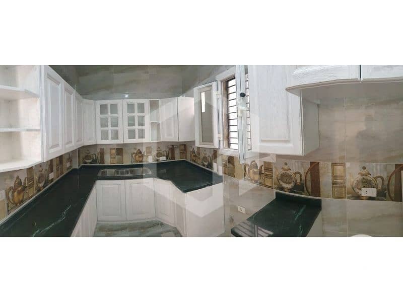 13 Woodville 13. jpg