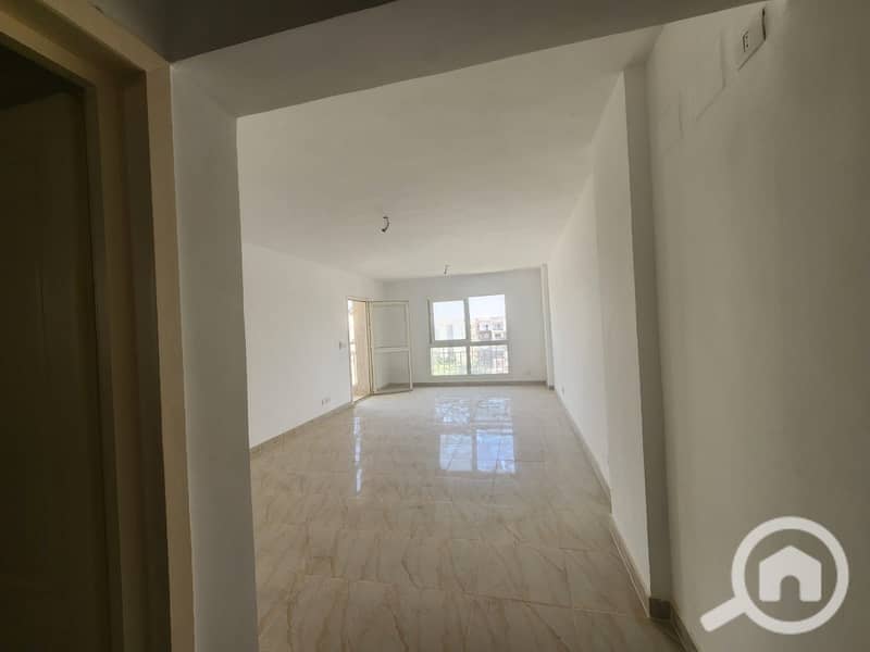 8 WhatsApp Image 2025-11-16 at 20.44. 51_5369fcfc. jpg