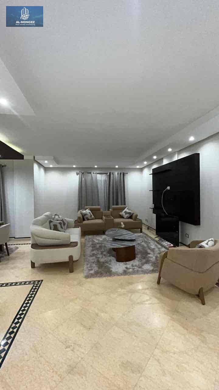 2 55e6161f-e6e3-4594-8bd0-a43277c1eaa0. jpg