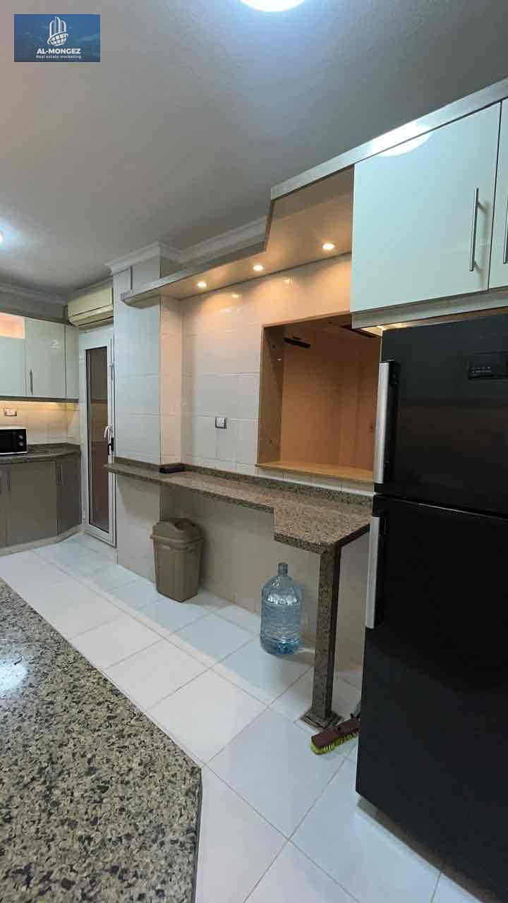 14 cd8c965b-e75a-4a67-b5a0-9beb445f3cc2. jpg