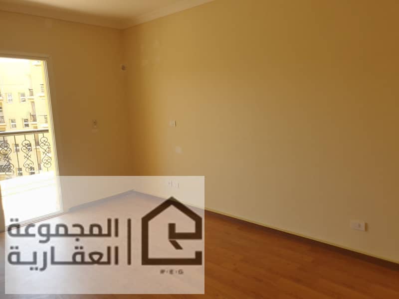 9 5a297d8f-b358-4350-a7e2-ccc775f9ad01. jpg