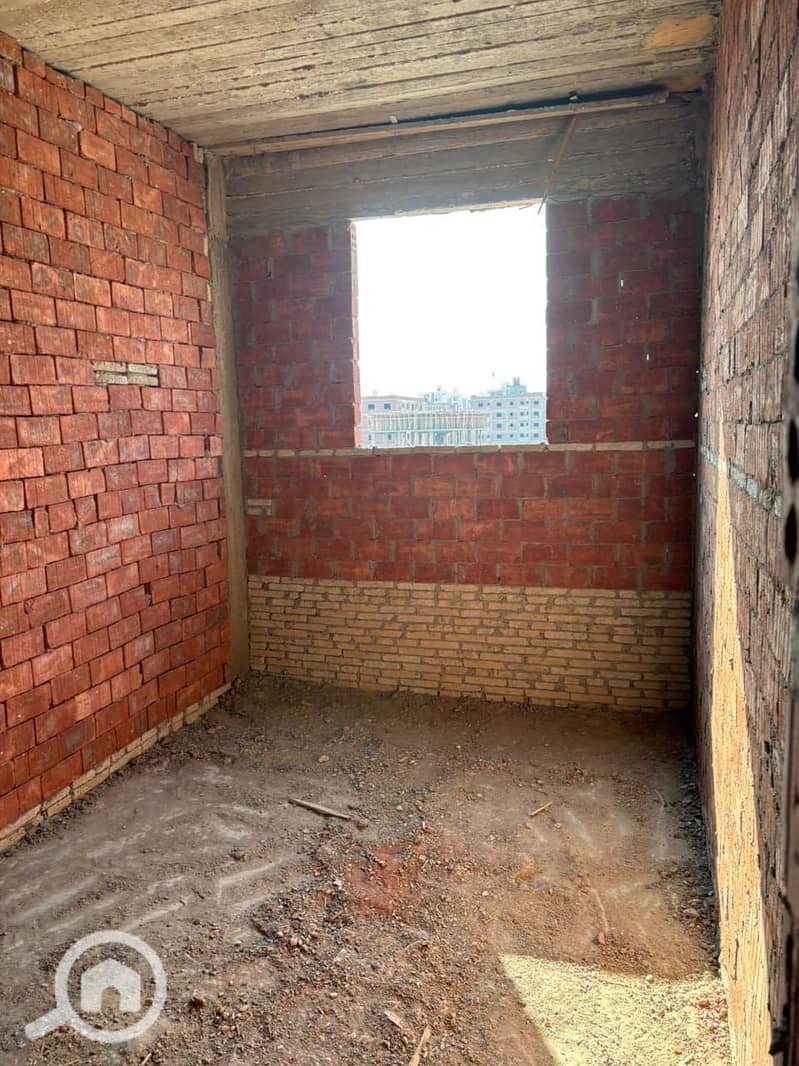 8 WhatsApp Image 2025-12-18 at 12.35. 53 AM (1). jpeg