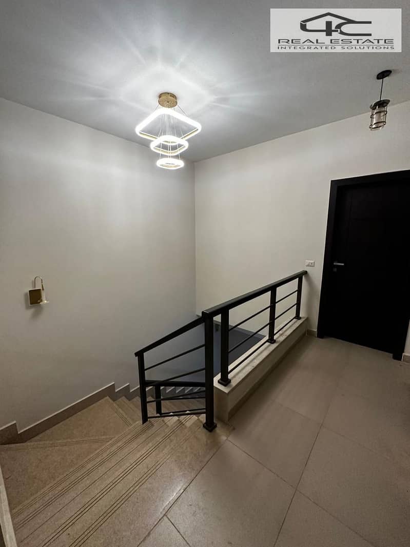 6 WhatsApp Image 2025-12-18 at 2.20. 50 AM. jpeg