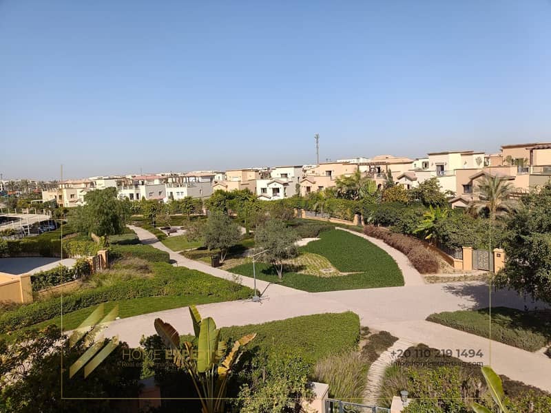 15 b9da0368-a9a9-4ff0-bd7c-78dcf3b308f1. jpg