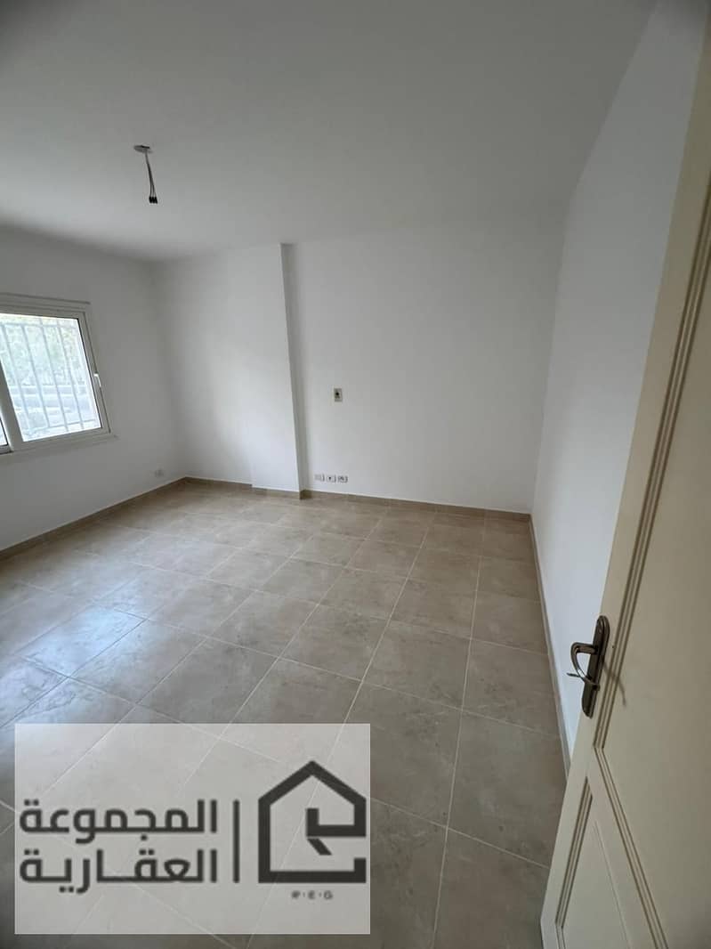 4 5b8e127a-74fe-4d9a-b957-ad7169d3bc2f. jpg