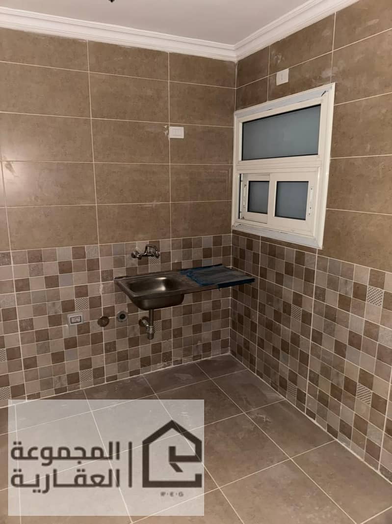 5 9eef22b7-aa94-47fb-8306-69840a801d88. jpg