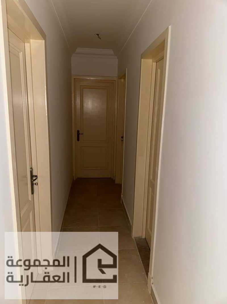 7 e7eca9eb-3e2e-46d0-bae1-fd13b4e284ef. jpg