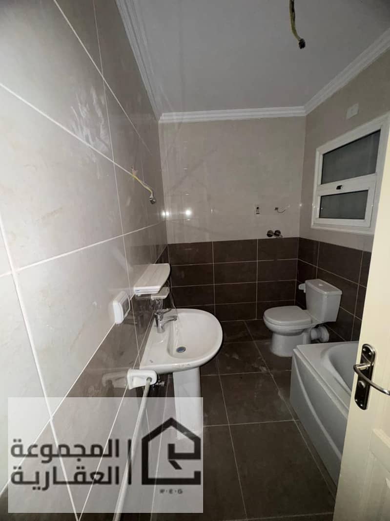 9 73c3ab78-04ce-4422-a38e-1899a0416f60. jpg