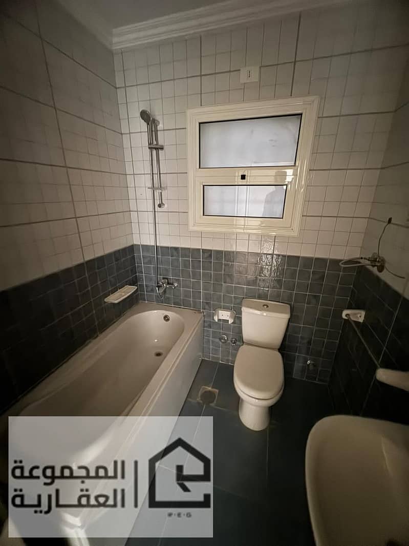 10 299bd38b-f9e6-4f77-90a8-260b1a99db58. jpg