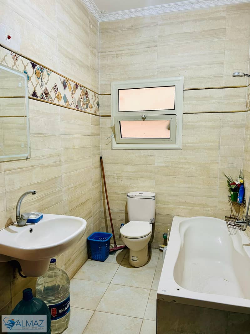 11 WhatsApp Image 2025-12-18 at 11.57. 27 AM (1). jpeg