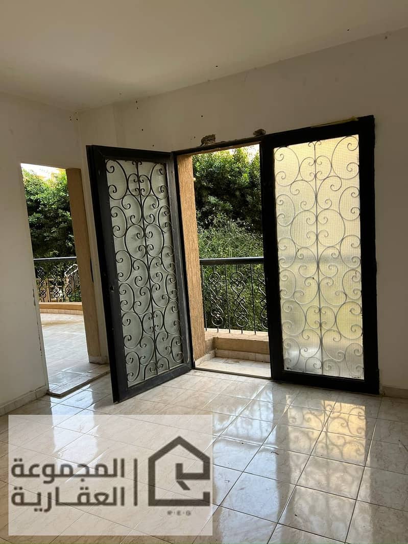 2 9b3d03fd-70bb-4ca6-acb5-d8621369bd04. jpg