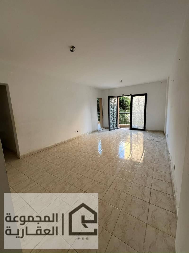 7 894f1b89-c771-46f5-a7bc-85e020c721e4. jpg