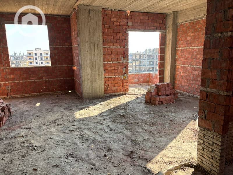 5 WhatsApp Image 2025-12-18 at 00.36. 15_e1f60fb3. jpg