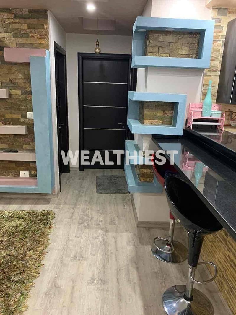 4 2cec0bcf-f1f8-43cc-afa7-09624d5fb042. jpg