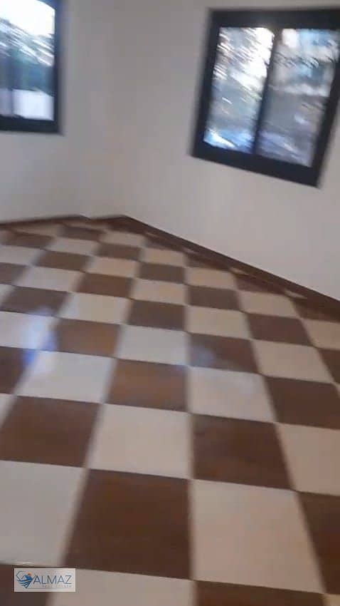 33 WhatsApp Image 2025-12-18 at 12.27. 10 PM (1). jpeg