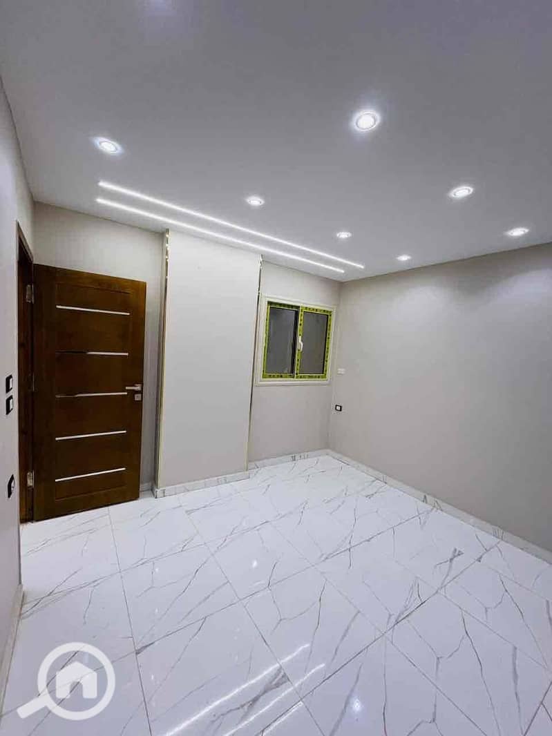 7 80c52678-93de-418a-9c0c-8188c48684cf. jpg