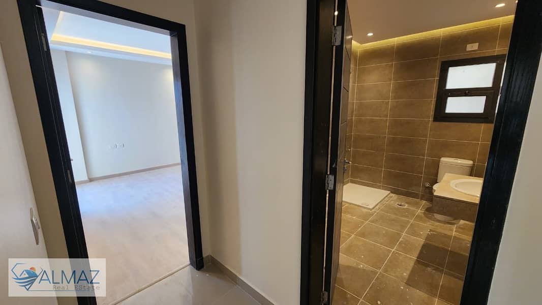 8 WhatsApp Image 2025-12-18 at 12.33. 48 PM. jpeg