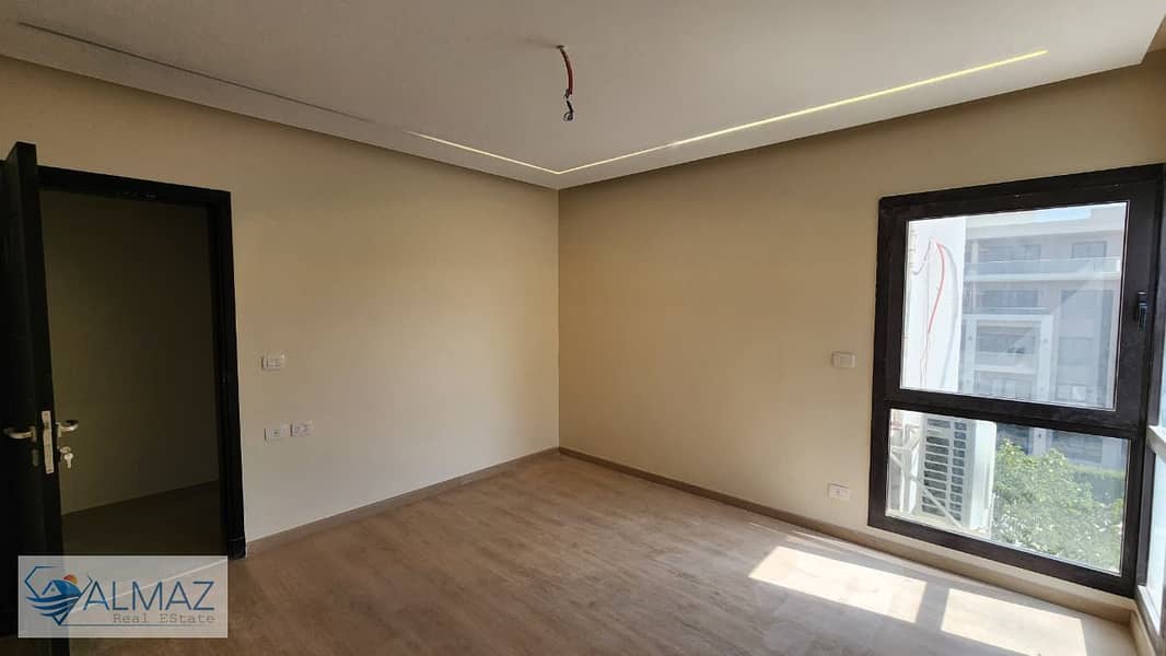 12 WhatsApp Image 2025-12-18 at 12.33. 50 PM. jpeg