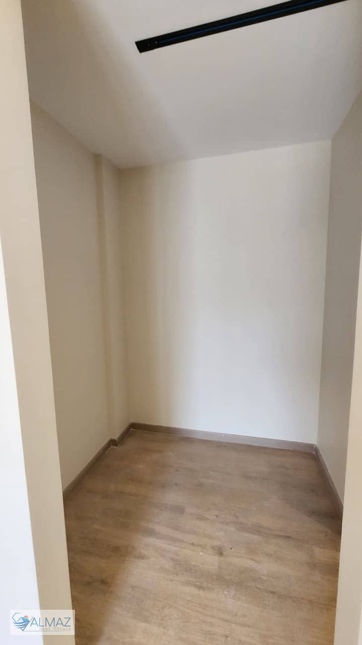 19 WhatsApp Image 2025-12-18 at 12.33. 56 PM. jpeg