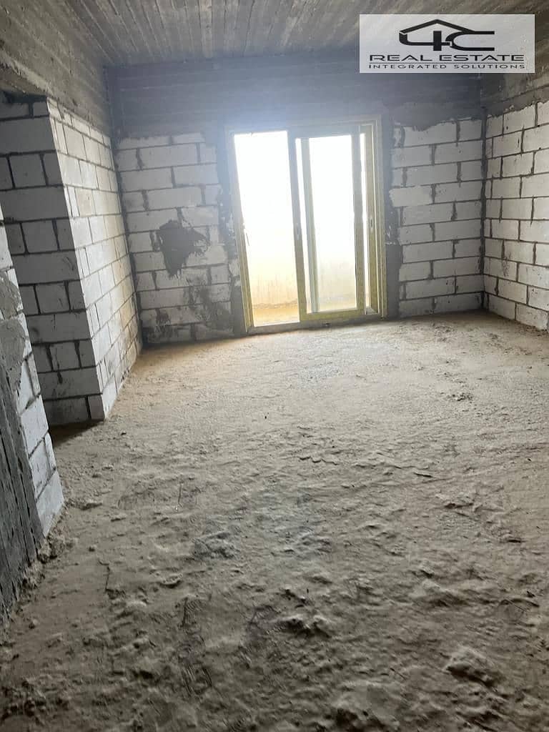 3 WhatsApp Image 2025-12-17 at 18.18. 07. jpeg