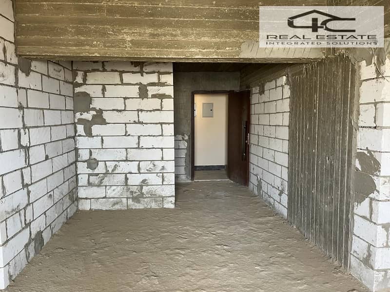 5 WhatsApp Image 2025-12-17 at 18.18. 06 (1). jpeg