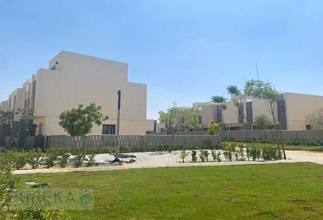 3 7649659-cdf26o. jpg