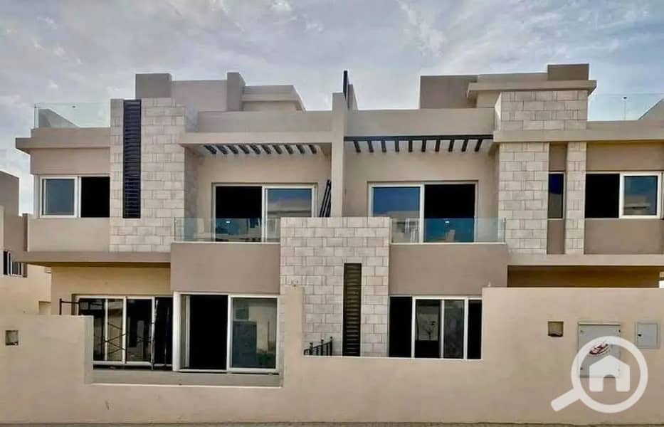 3 7853423-9e1fco_1400x900. jpg