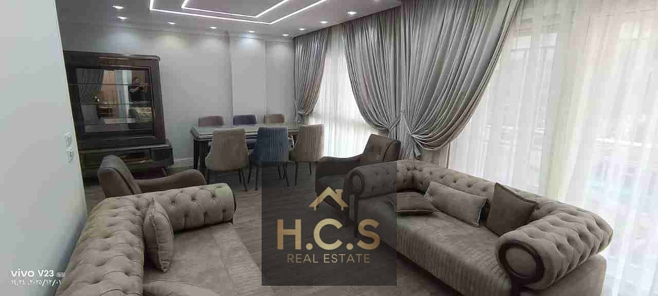 1000598324. jpg 1000598324. jpg