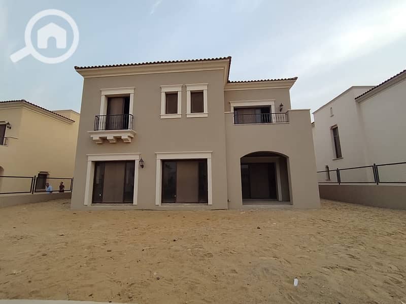 8 89b251fe-4b76-4849-8539-3f2faf8bfc3a. jpg