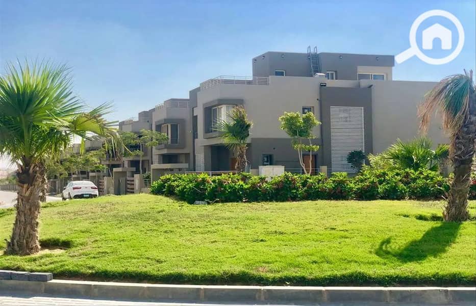 10 5573329-cef73o_1400x900. jpg