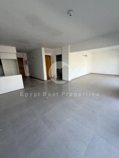 3 Bedroom Apartment for Sale in New Cairo, Cairo - WhatsApp Image 2025-12-18 at 12.02. 02 PM. jpeg 3 Bedroom Apartment for Sale in New Cairo, Cairo - WhatsApp Image 2025-12-18 at 12.02. 02 PM. jpeg